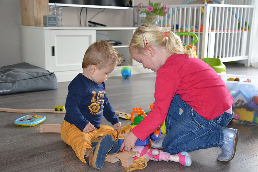 Kinderen spelen bij Qiddo Gastouderopvang in Nootdorp, dichtbij Ypenburg